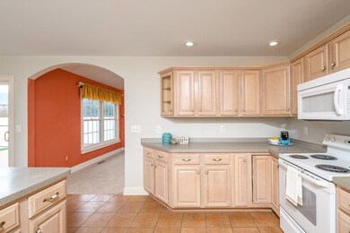 580 Confederacy Dr, Penn Laird, VA 22846 - photo 5