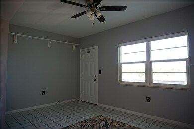 8200 Bayshore Dr unit 5, Treasure Island, FL 33706 - photo 7