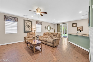 951 Spiracle Ave, Henderson, NV 89002 - photo 4