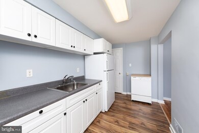 4708 Kenwood Ave, Baltimore, MD 21206 - photo 3