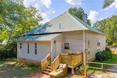 133 Pine St, Commerce, GA 30529 - photo 5