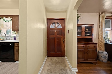 1421 Fleming Ave, Mc Kees Rocks, PA 15136 - photo 3