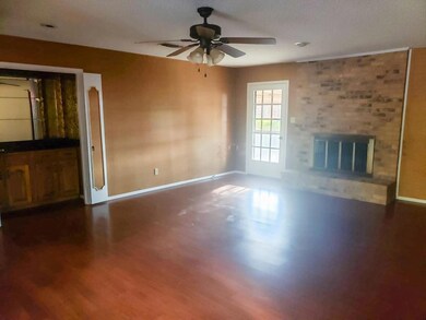 2301 Hurstview Dr, Hurst, TX 76054 - photo 7