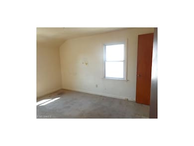 Upstairs bedroom 2