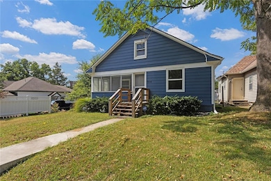 724 N Osage St, Independence, MO 64050 - photo 2