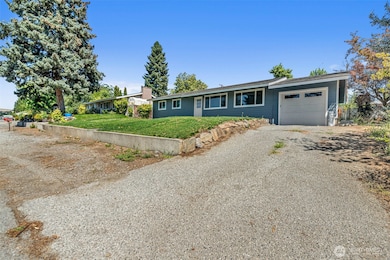 17 S Lombard Ave, East Wenatchee, WA 98802 - photo 4