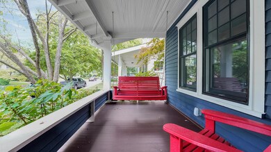 135 W Kenworth Rd, Columbus, OH 43214 - photo 3