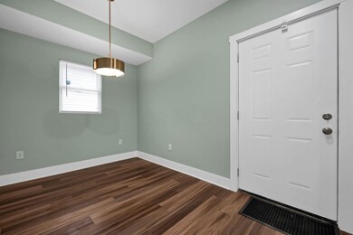 8-web-or-mls-886-lockbourne-rd