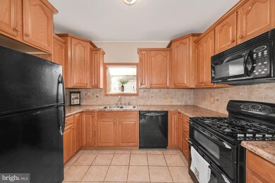 128 W Washington St, Riverside, NJ 08075 - photo 2
