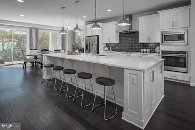 1804 Yellow Garnet Terrace SE, Leesburg, VA 20175 - photo 3