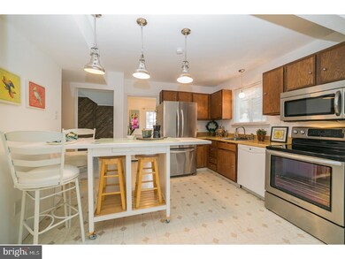 4137 Joshua Rd, Lafayette Hill, PA 19444 - photo 6