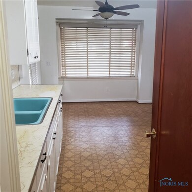 2922 N 109th St, Toledo, OH 43611 - photo 6