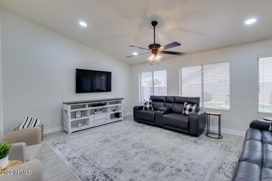 2729 N 25th St, Mesa, AZ 85213 - photo 3