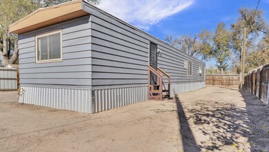 739 Garden Rd SW, Albuquerque, NM 87105 - photo 7