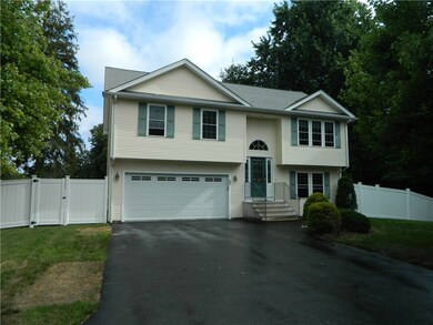 375 Meadow View Ave, Warwick, RI 02889 - photo 2