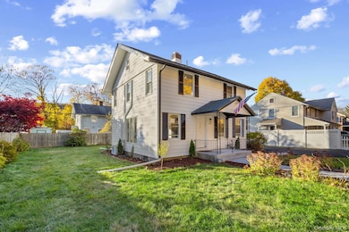 195 E Village Rd, Tuxedo Park, NY 10987 - photo 4