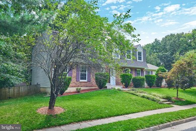 6121 Pond Spice Ln, Burke, VA 22015 - photo 2