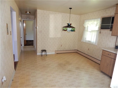 1927 S 3rd St, Allentown, PA 18103 - photo 7