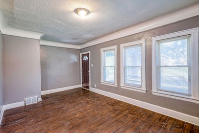2-web-or-mls-Front Room v2 2024-07-12-24