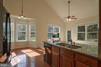 20419 Crescent Pointe Place, Ashburn, VA 20147 - photo 6