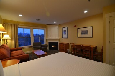 236 QIV Jackson Gore Inn unit 236 QIV, Ludlow, VT 05149 - photo 3
