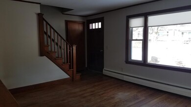 07. Living Room