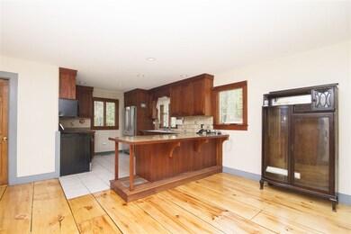 81 Old Swanzey Rd, Spofford, NH 03462 - photo 2