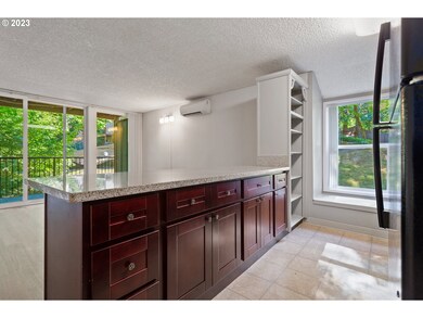 Kitchen/Living Room