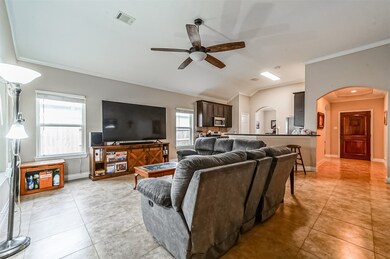 8699 Lanewood Dr, Houston, TX 77016 - photo 4