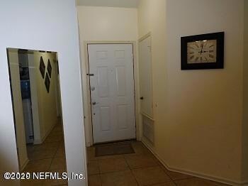 8804 Townsquare Dr S, Jacksonville, FL 32216 - photo 3