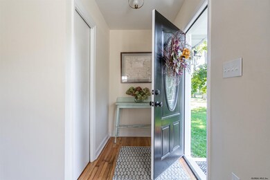 29 Cherry Tree Rd, Albany, NY 12211 - photo 7