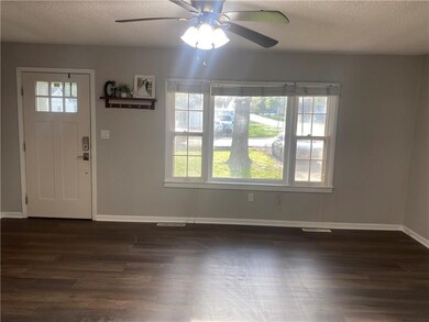 5219 Halsey St, Shawnee, KS 66216 - photo 2