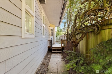 6615 NE Maple St, Suquamish, WA 98392 - photo 3