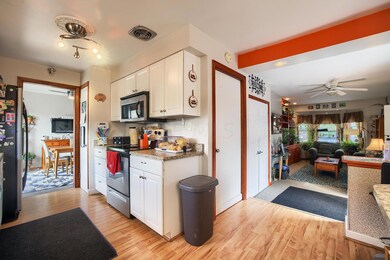kitchen-family
