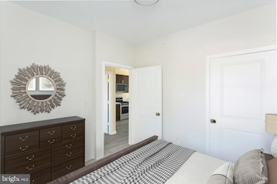 4901 Hamilton Ave unit B, Baltimore, MD 21206 - photo 4