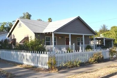 2264 Shasta St, Redding, CA 96001 - photo 3