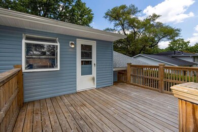 455McCutcheonRd-Exterior-13