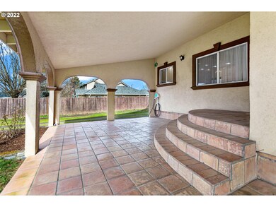 986 Bridge St, Lafayette, OR 97127 - photo 3