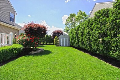 895 Garden Ct, Easton, PA 18040 - photo 5