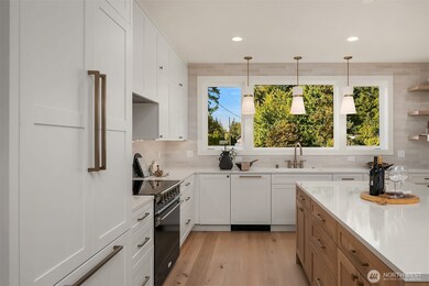 7018 127th Ave NE, Kirkland, WA 98033 - photo 5