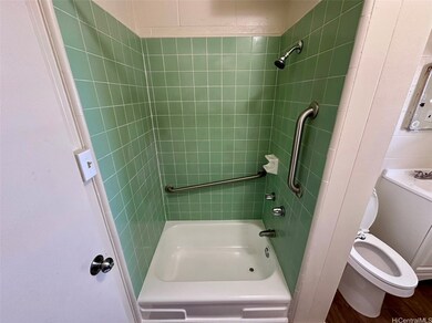 1920 Young St unit 2, Honolulu, HI 96826 - photo 5