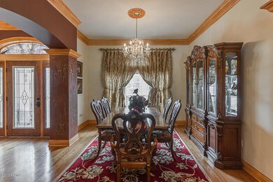 Formal Dining