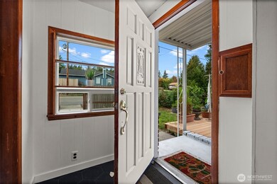 911 Hull Ave, Port Orchard, WA 98366 - photo 7