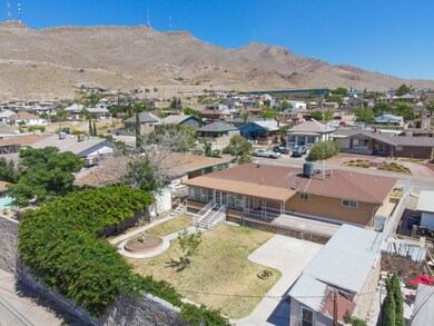 2318 Tremont Ave, El Paso, TX 79930 - photo 4