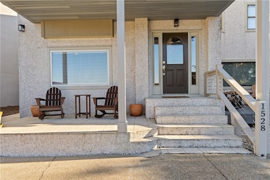 1528 Ocean Blvd, Saint Simons Island, GA 31522 - photo 4