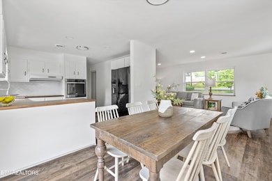 4525 Fawnie Ln07 (8)[3000]