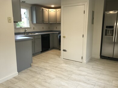 49 Pope St unit 2, Hudson, MA 01749 - photo 3