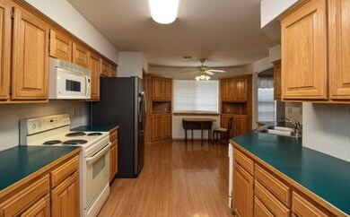 402 Old Forge Dr, Bentonville, AR 72712 - photo 7