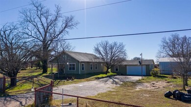 513 Old Brock Rd, Weatherford, TX 76088 - photo 2