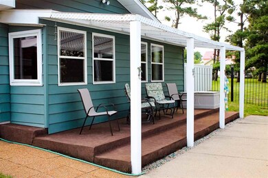 2443 S Oakhill Ave, Janesville, WI 53546 - photo 5